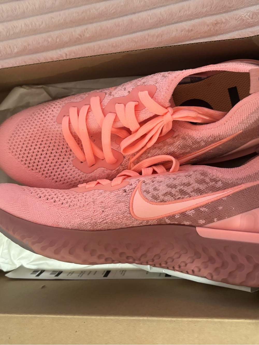 Nike Pink Women's Athletic Running Shoes - Picture 2 of 4